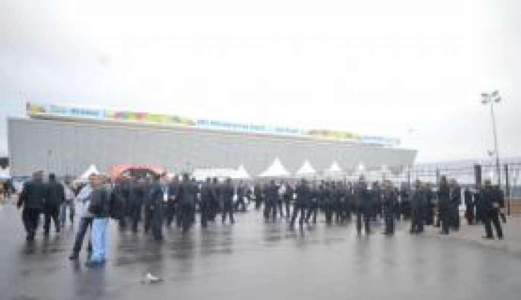 Protesto contra Copa tem conflito entre polícia e manifestantes