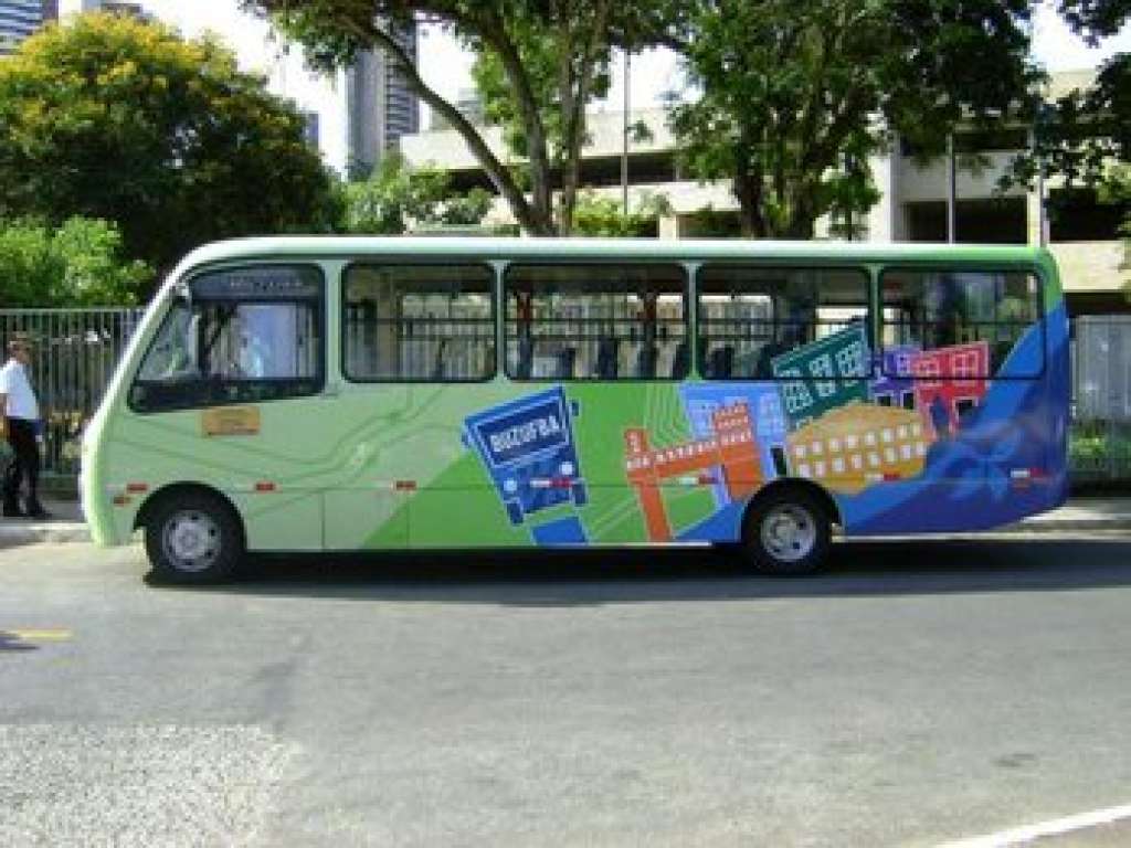 Salvador: estudante é assaltada dentro de ônibus da Ufba