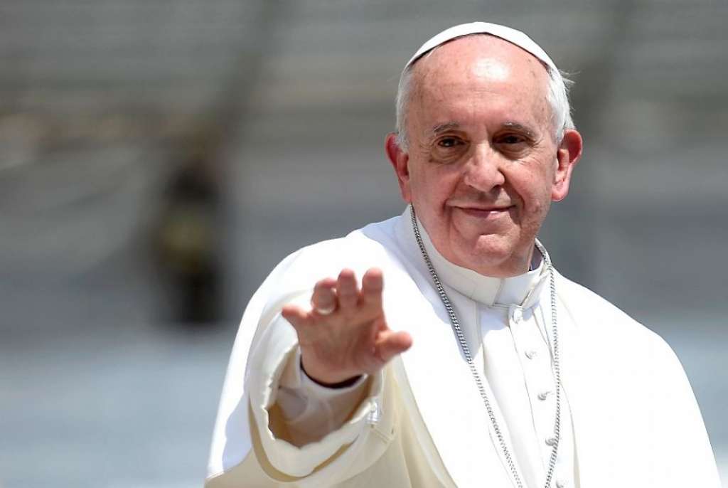 Papa Francisco está com tumor no cérebro, diz jornal
