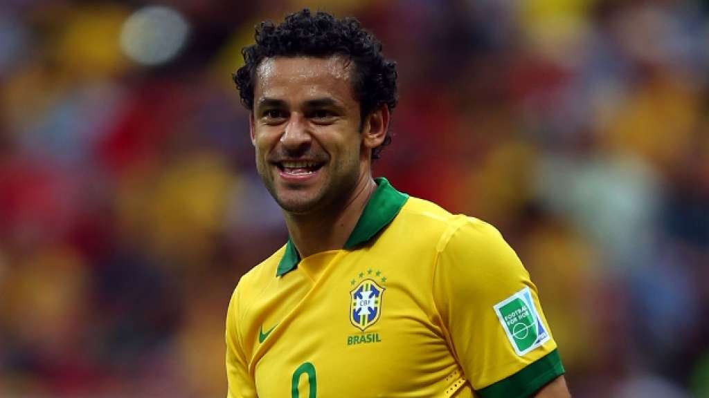 Para torcida, Fred é o pior jogador do Brasil na Copa