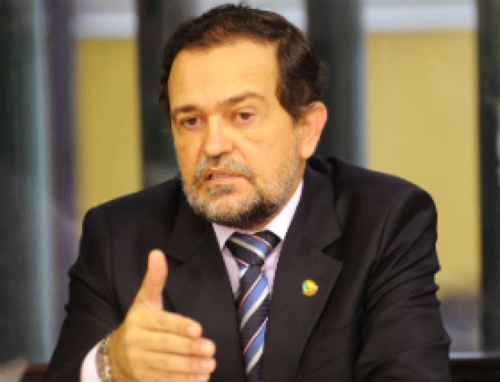Walter Pinheiro é confirmado na secretaria estadual de educação
