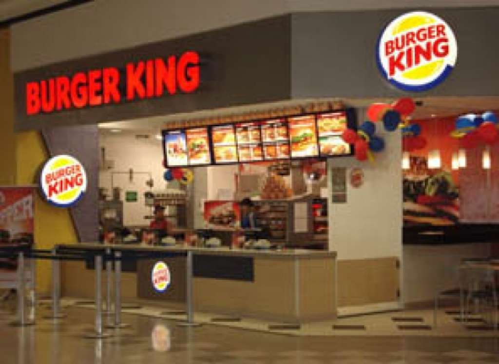 Princípio de incêndio na Burger King do Salvador Shopping assusta clientes