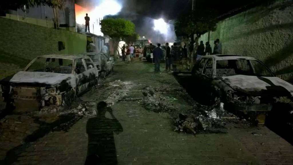 BALANÇO: além de delegacia, criminosos incendeiam 48 veículos durante ataque em Amargosa