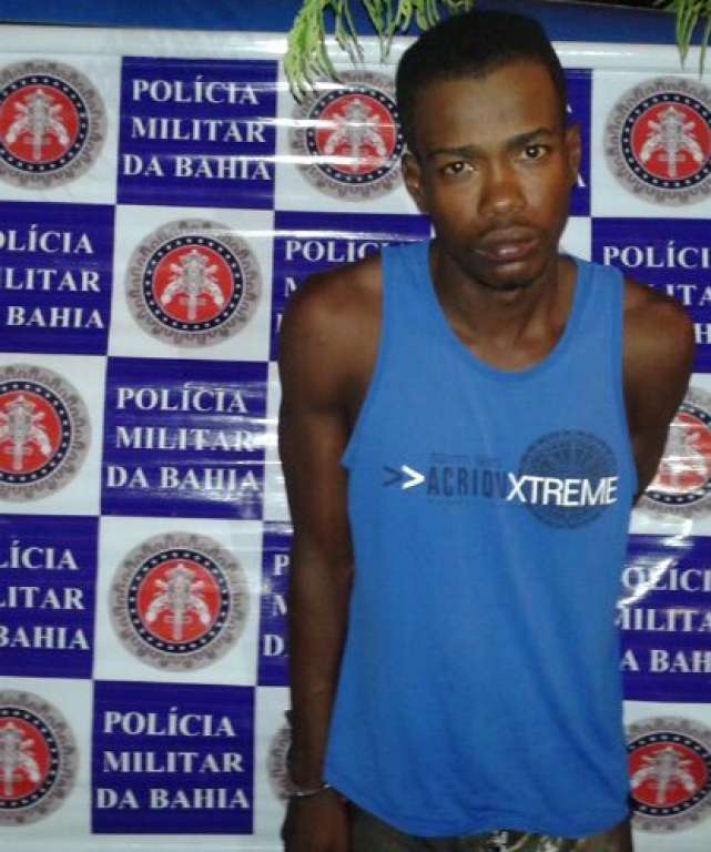 Jovem é preso em Salvador por assalto