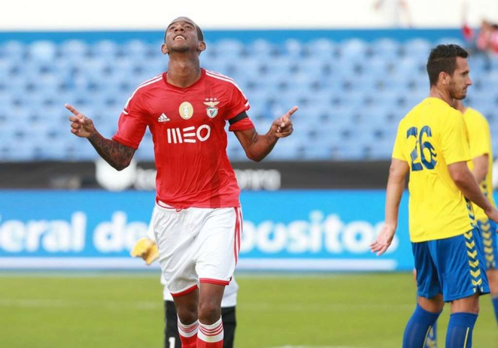 Ex-meia do Bahia agradece ao Benfica por oportunidade na Europa