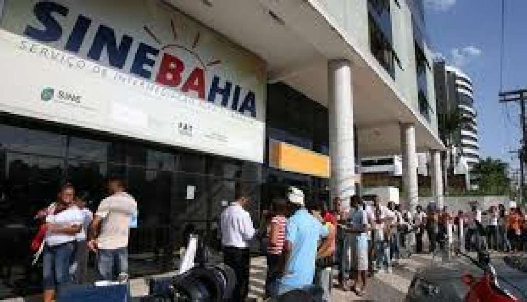 Sinebahia divulga vagas de emprego para esta terça-feira (21)