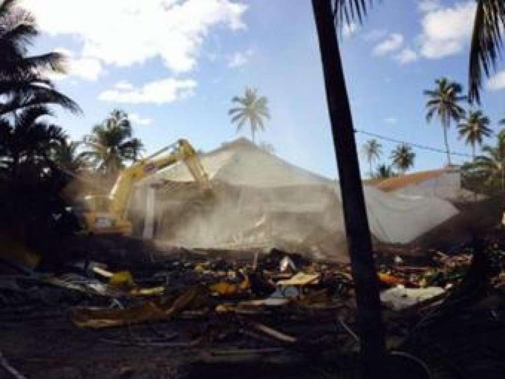 Casa de show é demolida em  Salvador