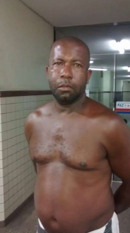 Homem é preso com cocaína em Camaçari