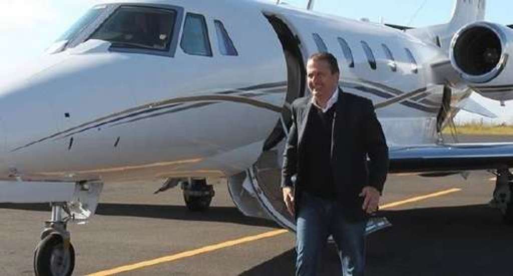 PSB confirma que avião de Campos foi cedido por empresários