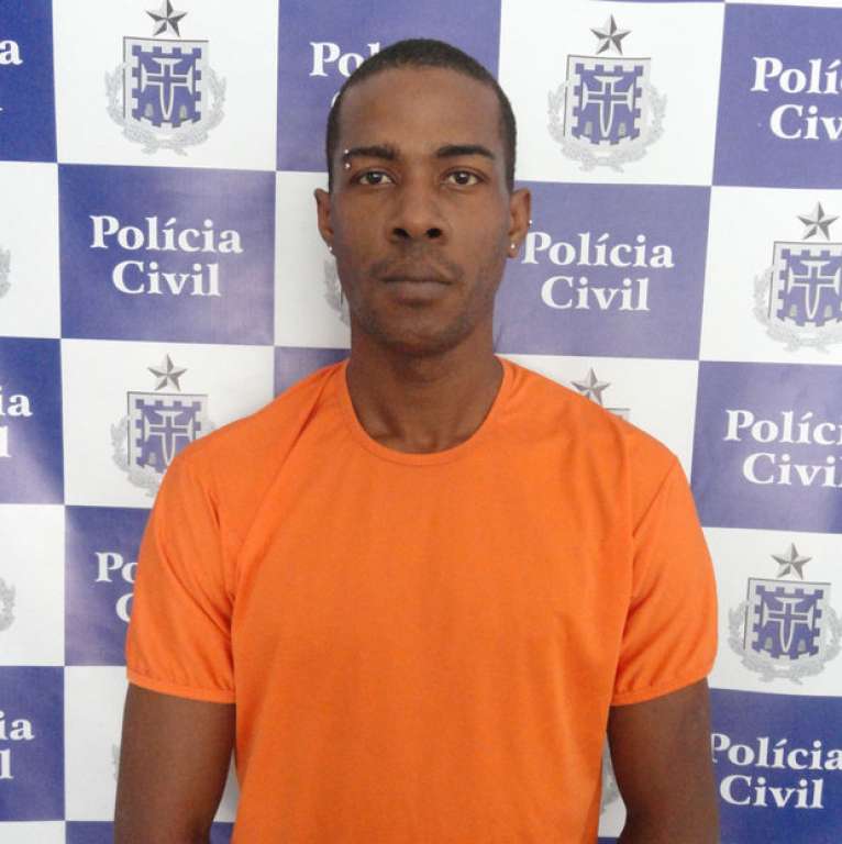 Homem acusado de matar avó em Salvador é preso