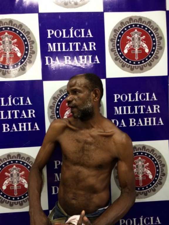 Homem é preso após assalto a farmácia em Salvador