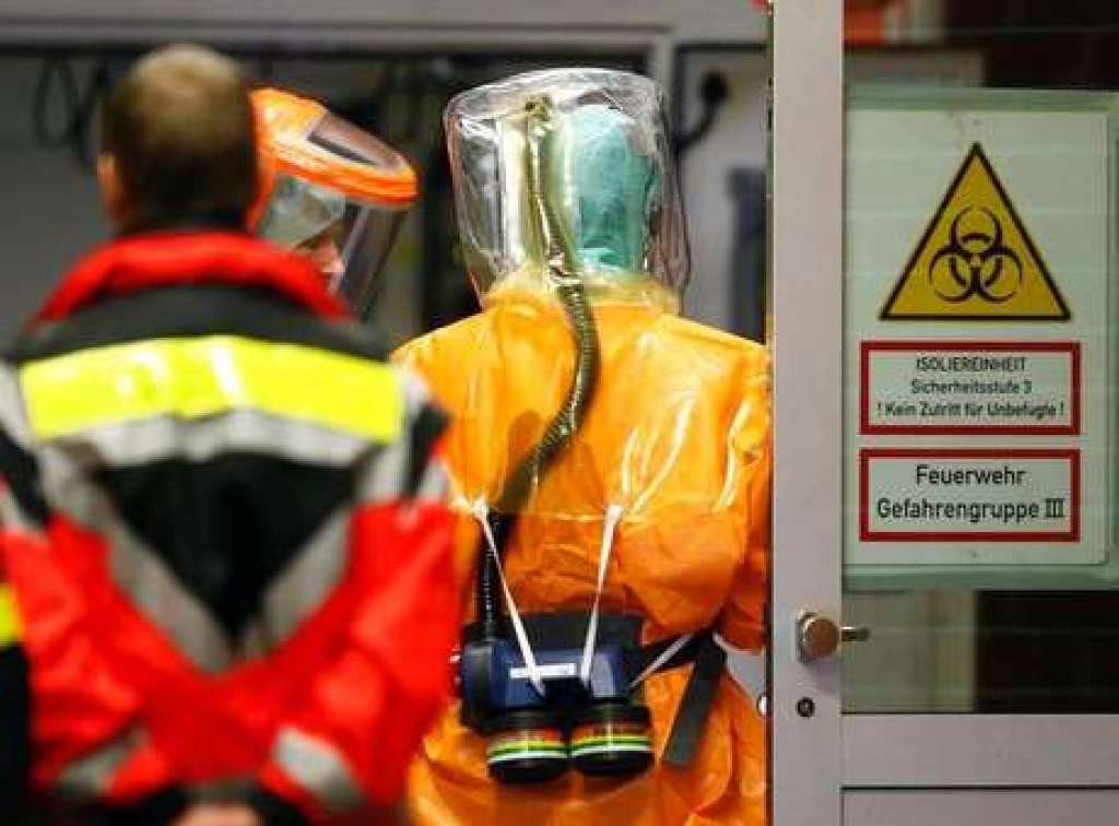 Ebola: estado de saúde de enfermeira espanhola se agrava