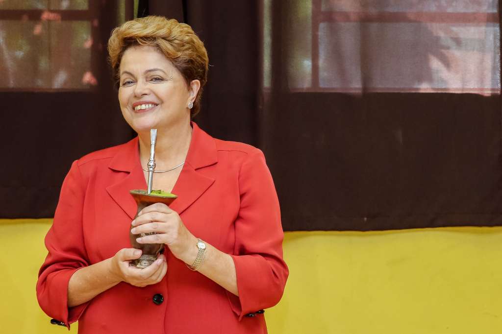 Em discurso, Dilma Rousseff disse que é preciso saber ganhar e perder e é hora de ‘desmontar o palanque’