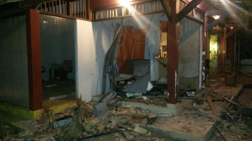 Mata de São João: caixa eletrônico é explodido em Imbassaí