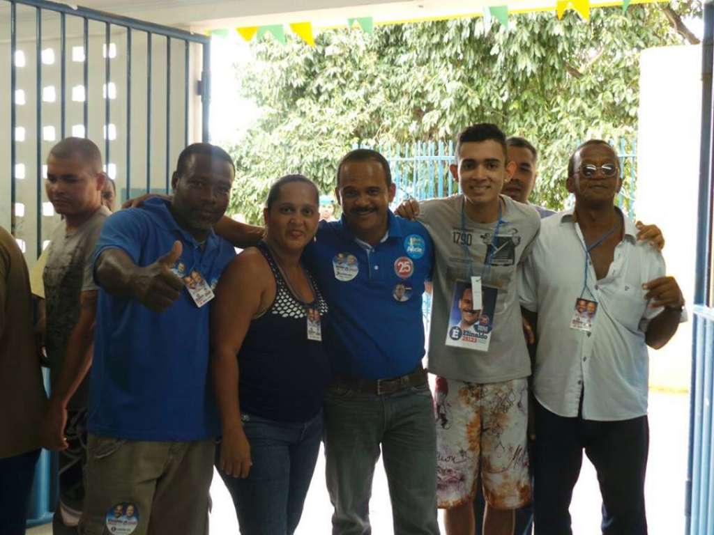 Eleições 2014: Elinaldo visita diversas zonas eleitorais