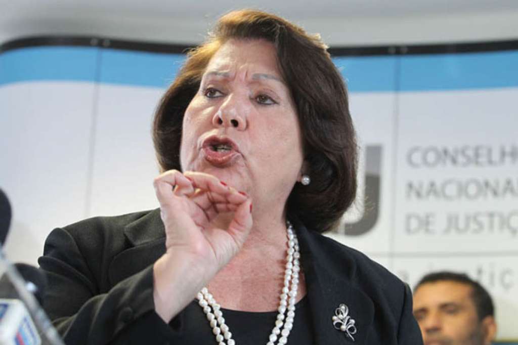 Ex-senadora Eliana Calmon vai apoiar Aécio Neves: ‘Eu subo no palanque, eu faço campanha’