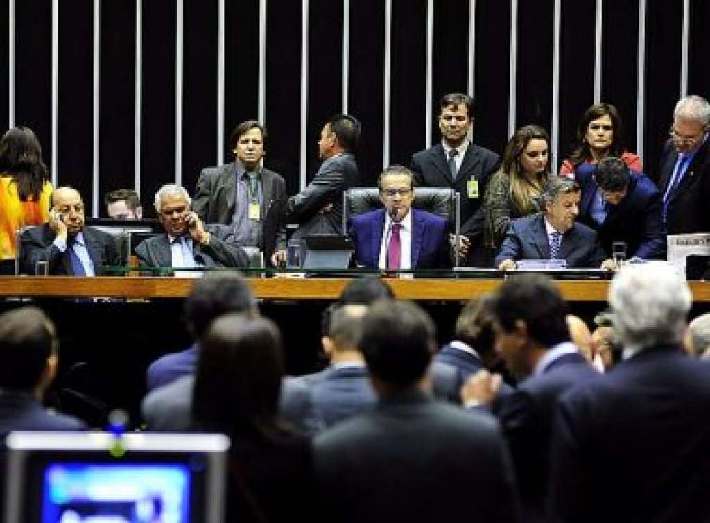 Câmara dos deputados aprova aumento de FPM para a Bahia em R$ 582 milhões