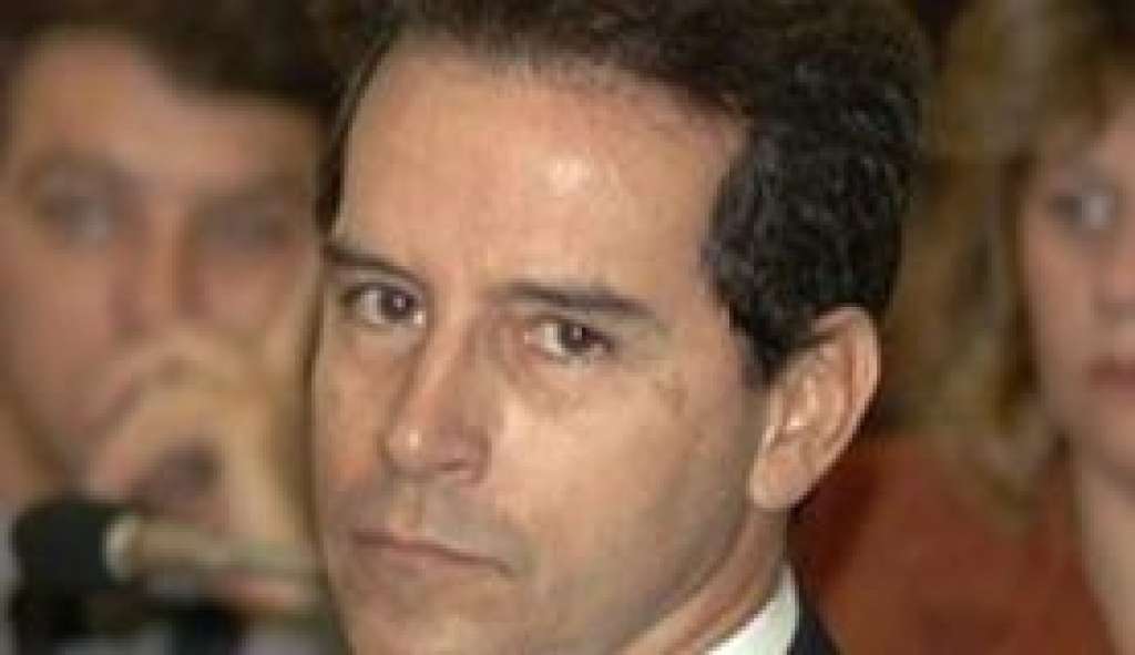 STF mantém prisão do ex-senador Luiz Estevão