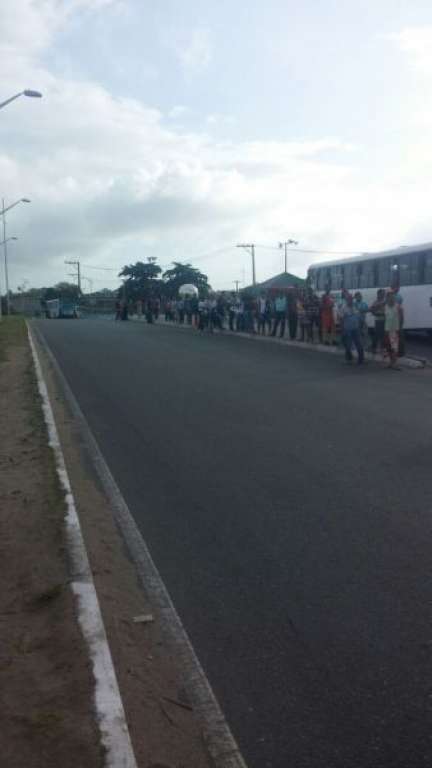 Rodoviários fazem manifestação em Salvador