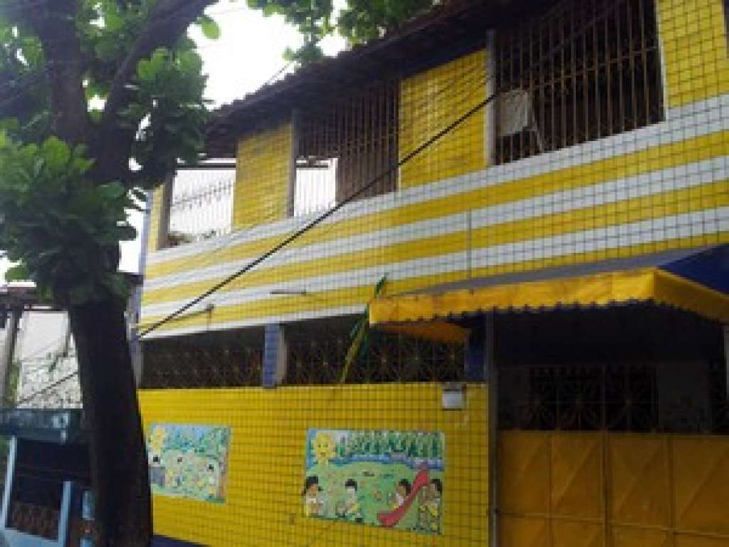 Salvador: alunos que envenenaram professora não serão suspensos, afirma diretor