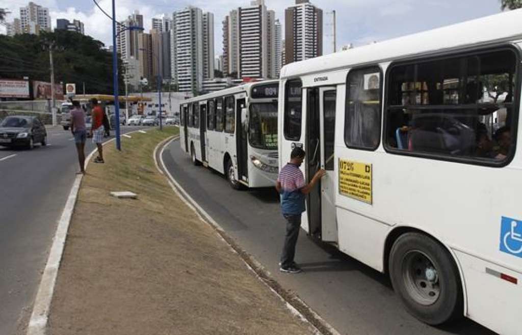 TCM vai criar grupo especial para monitorar licitação de transporte público em Salvador