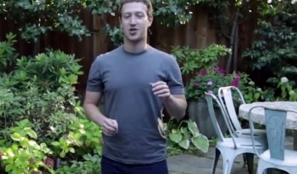 ‘Quero limpar minha vida’, explica fundador do Facebook sobre o uso da mesma camisa todos os dias