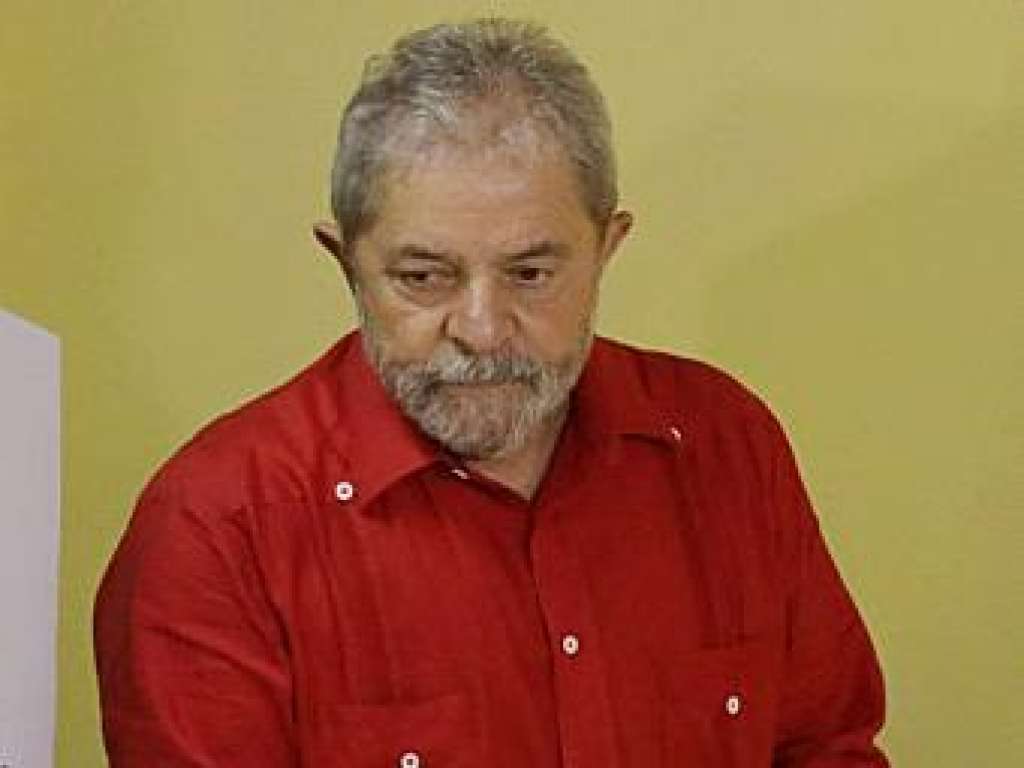 Lula não comenta acusações sobre propina na Petrobras