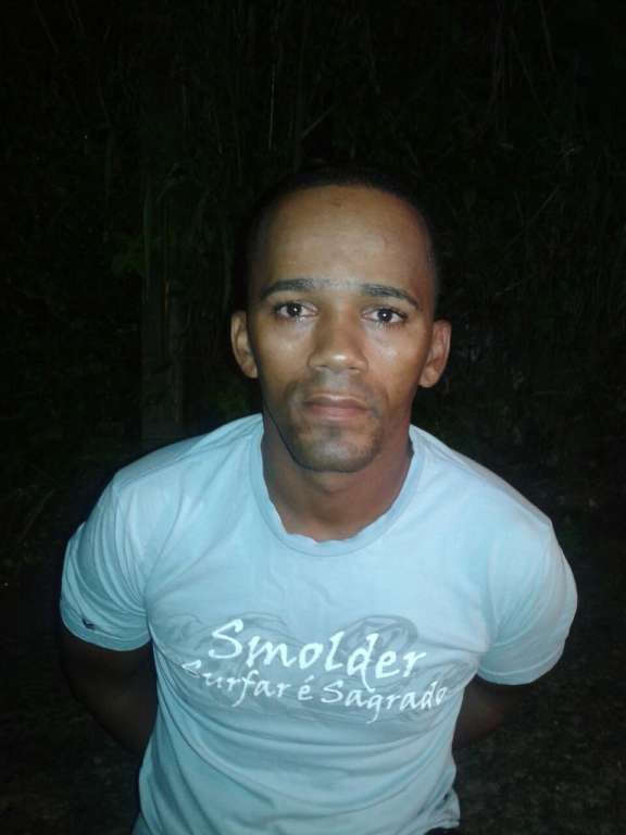 Simões Filho: homem é preso em flagrante após ser flagrado com carro roubado