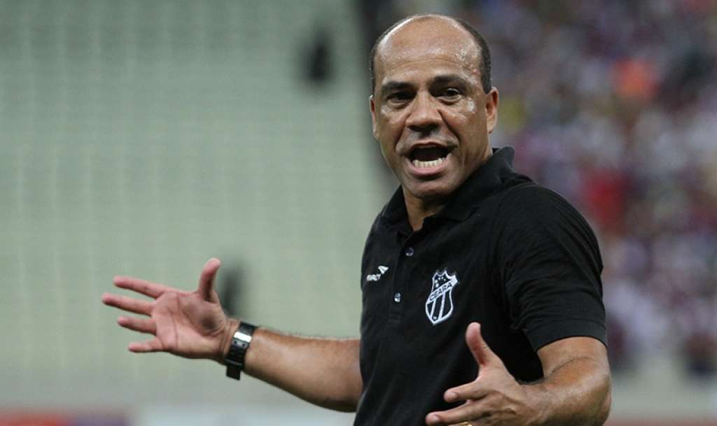 Presidente do Bahia deve anunciar Sérgio Soares como novo treinador