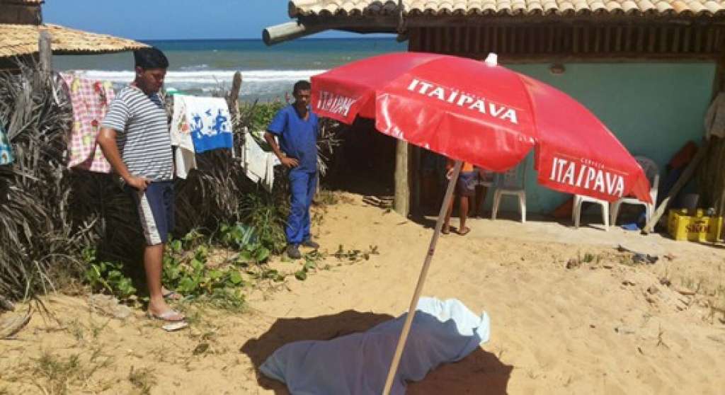 Mata de São João: homem é morto em barraca de praia