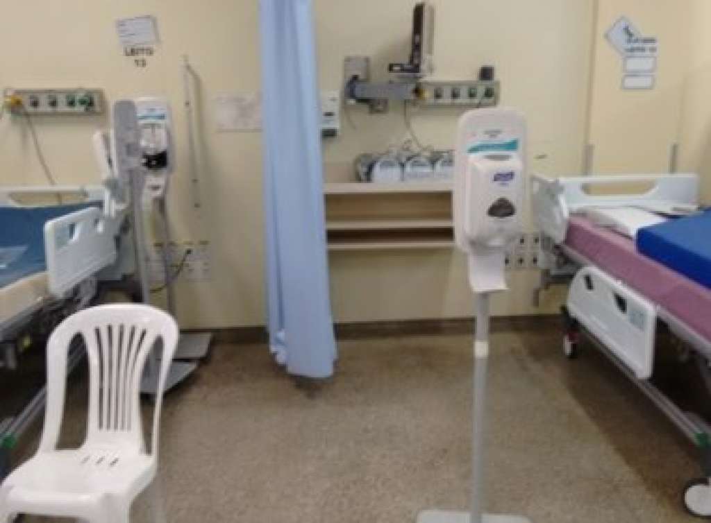 Por falta de enfermeiros, mais de 50 leitos do Hospital Roberto Santos estão bloqueados