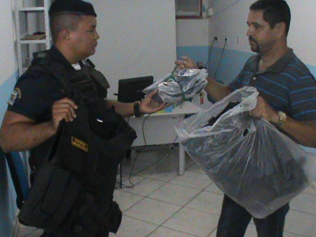 Simões Filho: Guarda Municipal recebe equipamentos e fardamentos novos