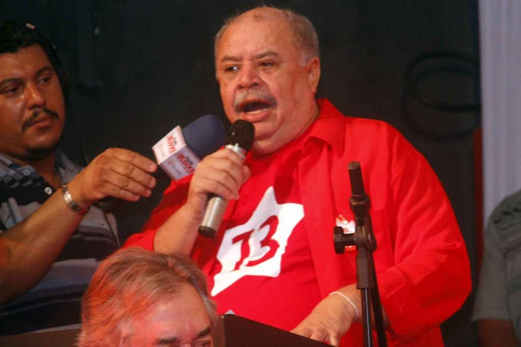 Ex-presidente do PT da Bahia vai ganhar mais de R$ 15 mil representando Rui Costa em Brasília