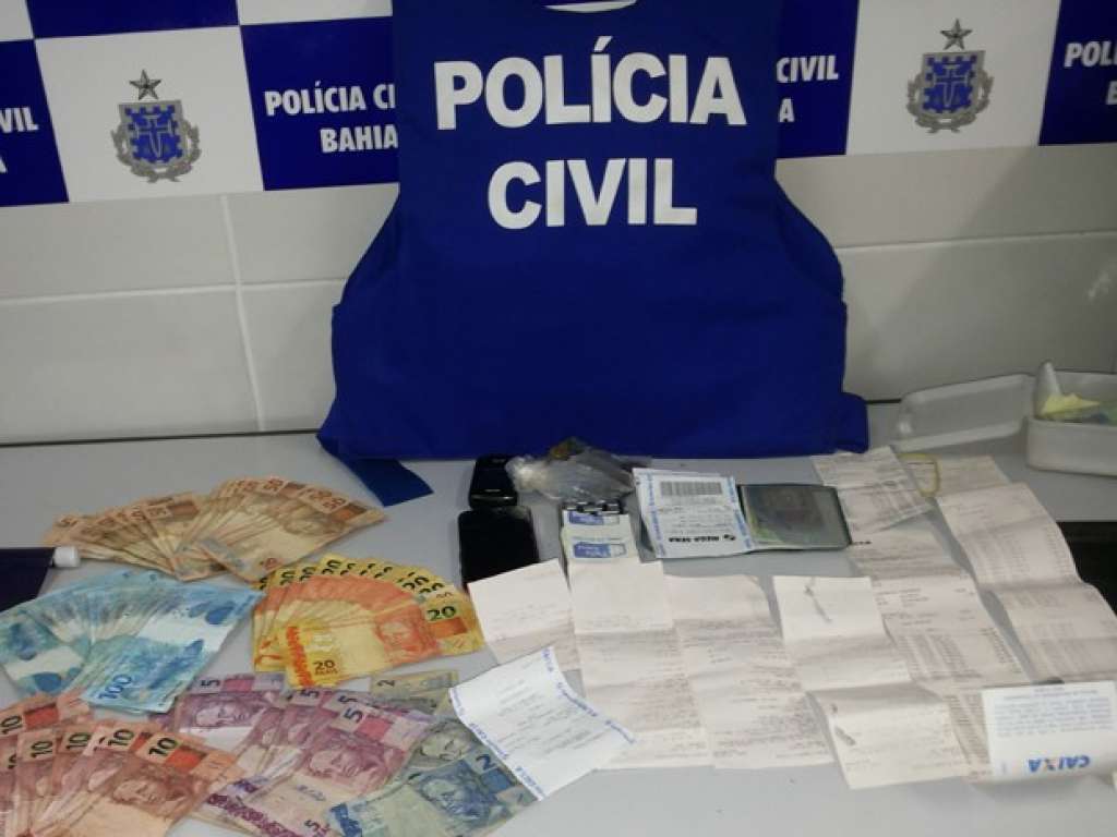 Suspeito de tráfico é preso com R$ 180 mil em depósitos bancários