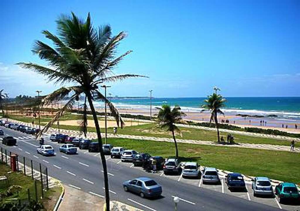 Seis praias impróprias para o banho em Salvador, aponta Inema