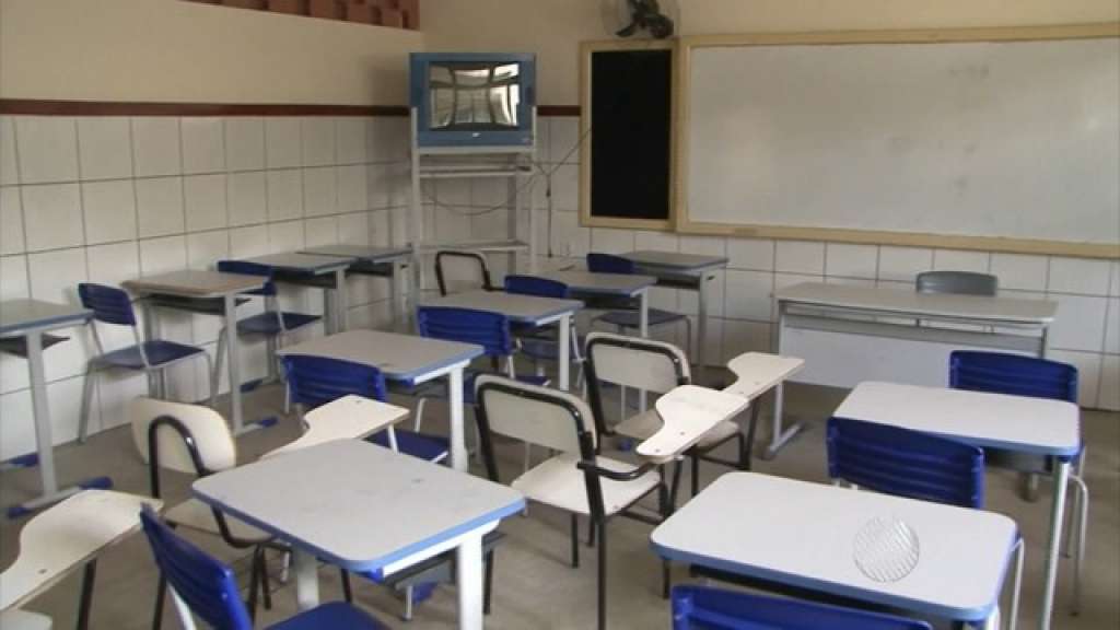 Greve de professores: Alunos sem aula em Itabuna