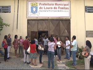 Professores de Lauro em greve