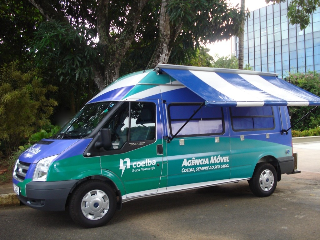 Agências móveis da Coelba atendem em Salvador e na região metropolitana