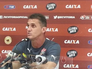 Mancini reconhece atuação ruim do Vitória diante do Flamengo