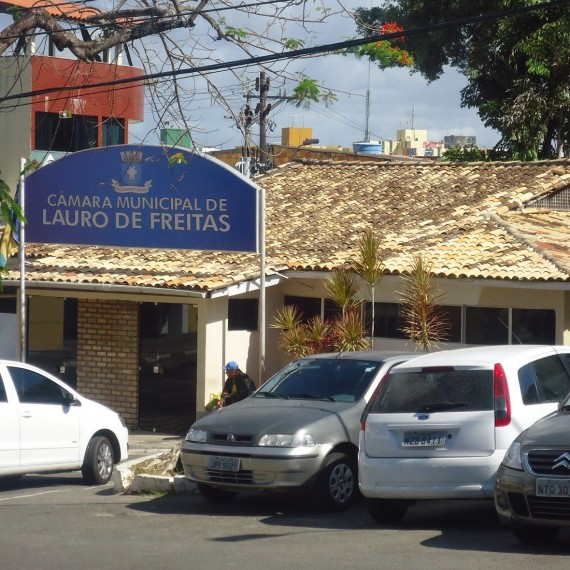 Camara-Municipal-de-Lauro-de-Freitas