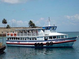 Seis embarcações operam sem restrições na travessia Salvador – Mar Grande nesta quarta-feira