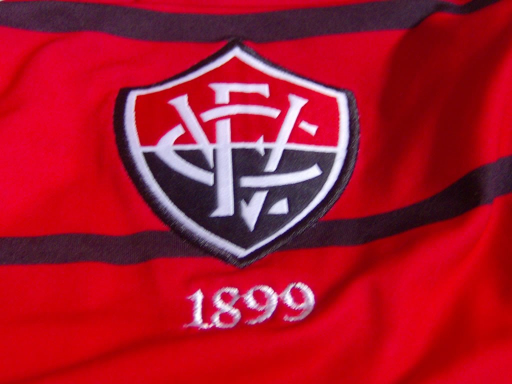 vitoria-escudo-camisa