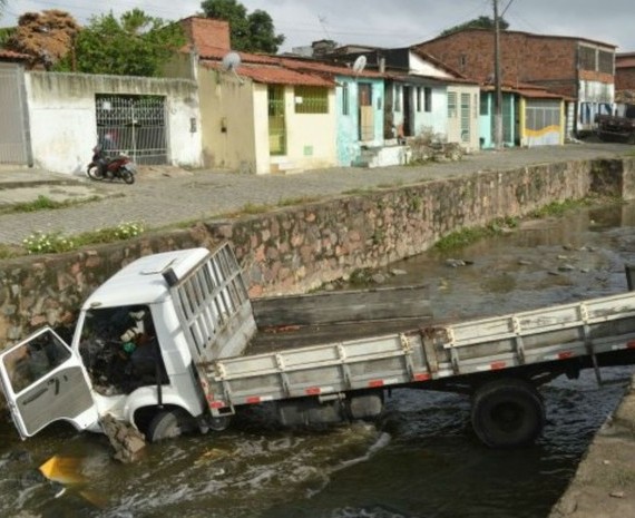 caminhão de umbu