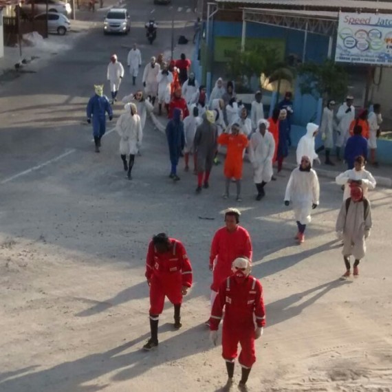 mascarados em lauro de freitas