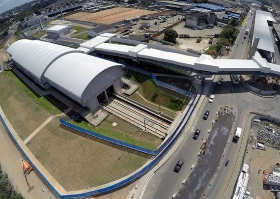 Metrô na Estação Pirajá. 