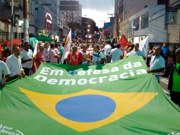 25 estados e o DF têm atos pró-Dilma e contra o impeachment