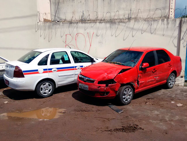 Perseguição policial termina em acidente em Salvador