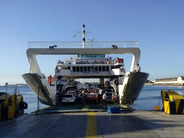 Idosa passa mal e morre no ferry-boat durante travessia