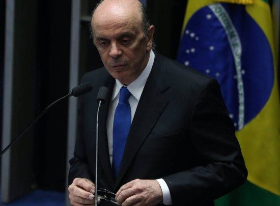 O senador José Serra assume o Ministério das Relações Exteriores - André Coelho / Agência O Globo 