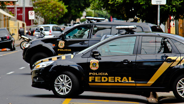 Investigação da Polícia Federal sobre fraude em Maceió chega à capital baiana